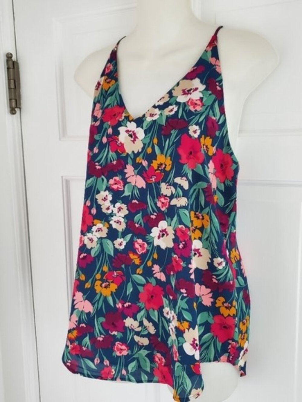NWT, LOFT Floral Top - XS